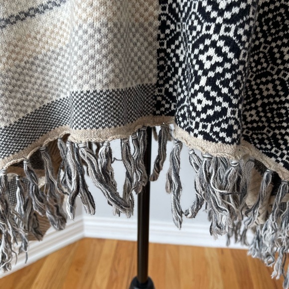 Sundance one size poncho cotton wool southwestern outerwear layer desert neutral - Picture 5 of 11